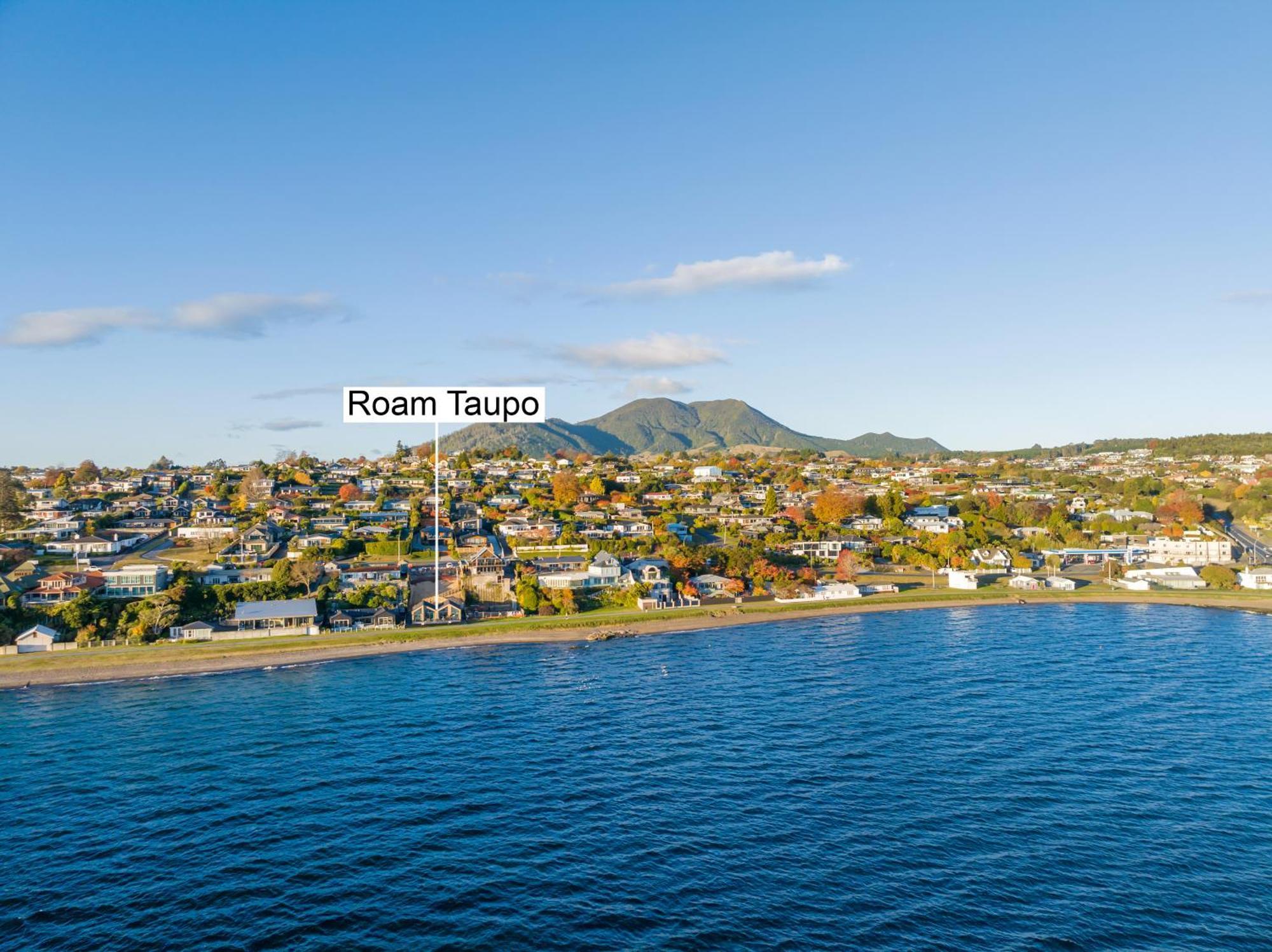 Brand New Lake Front Homes Spa Pool Taupo Bagian luar foto